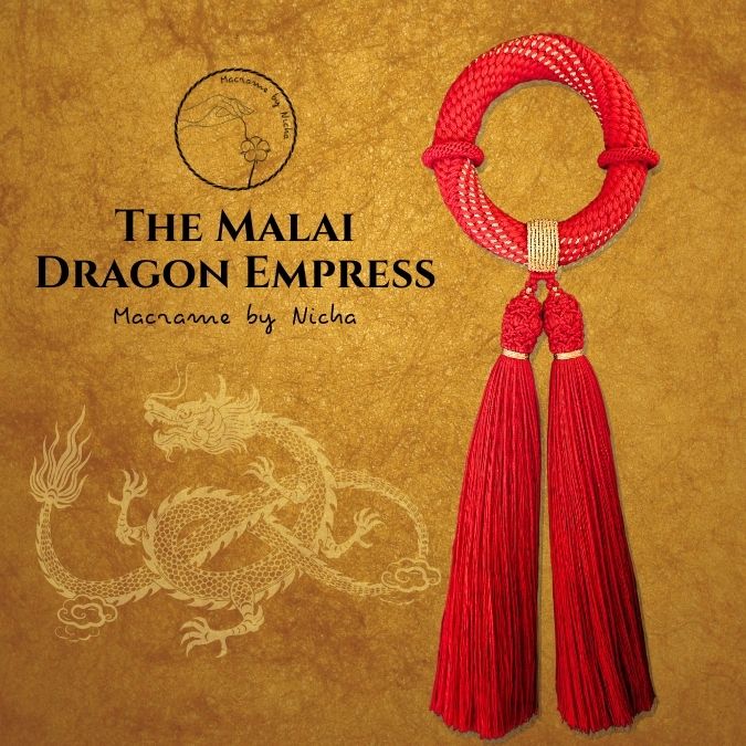 พวงมาลัยร่วมสมัยของเราและเครื่องแขวนไทย